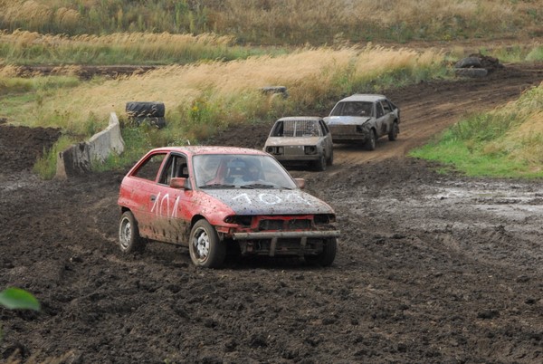 Schlammschlacht mit packenden Zweikämpfen - das 4. Landsberger Stoppelrennen (mit Bildergalerie)